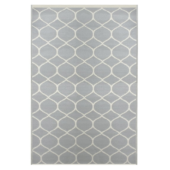 Northlight 4' x 6' Gray and Beige Honeycomb Pattern Rectangular Outdoor Area Rug