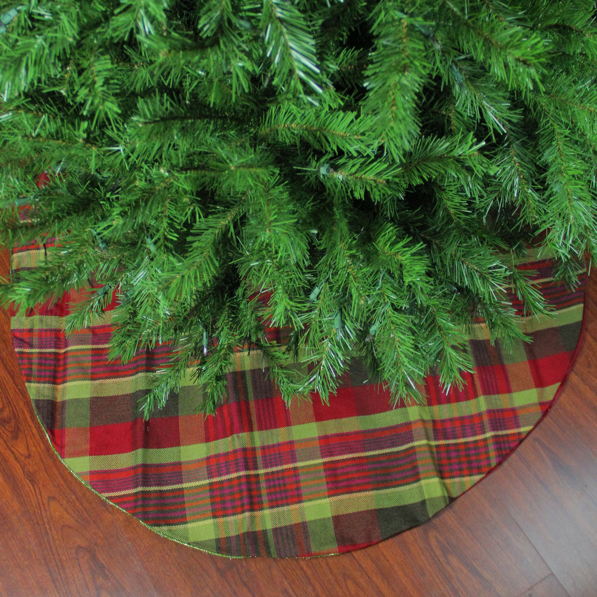 Red and Green Plaid Christmas Tree Skirt with Green Trim