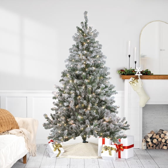 Northlight 6' Prelit Artificial Christmas Tree Flocked Balsam Pine - Clear Lights