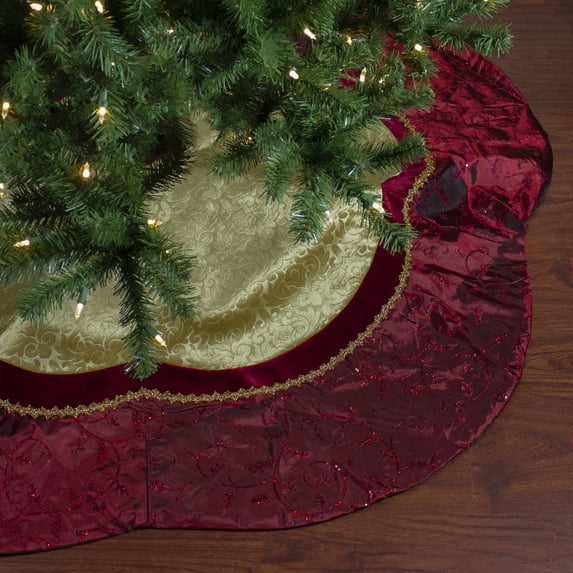 Northlight 60" Red and Gold Scalloped Sequined Christmas Tree Skirt
