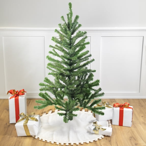 Northlight Canadian Pine Medium Artificial Christmas Tree - 4' - Unlit