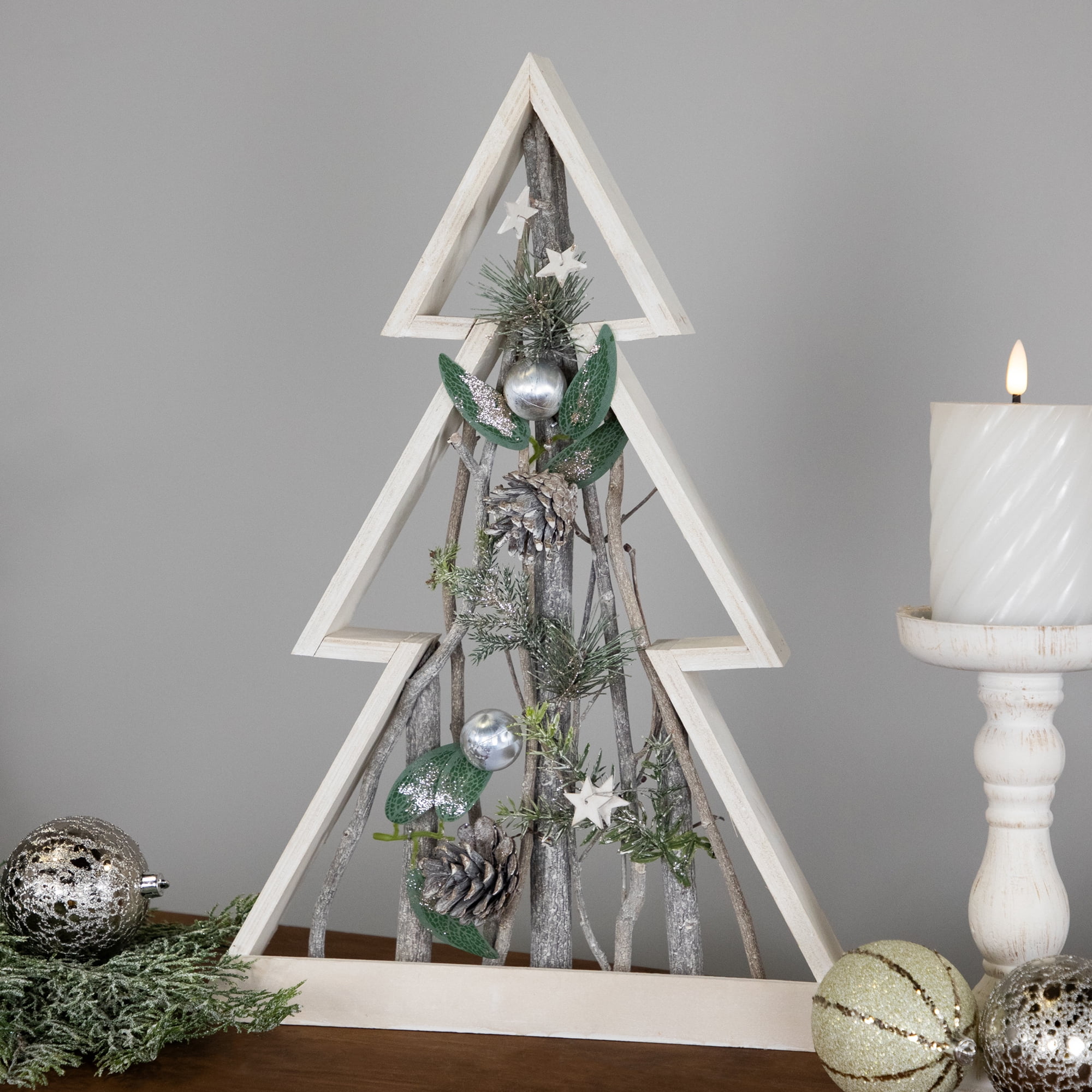 Northlight Stars and Pinecones Christmas Tree Decoration - 17.5"