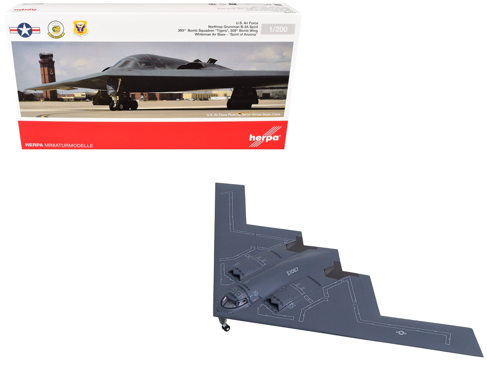 Northrop Grumman B-2A Spirit Stealth Bomber Aircraft 