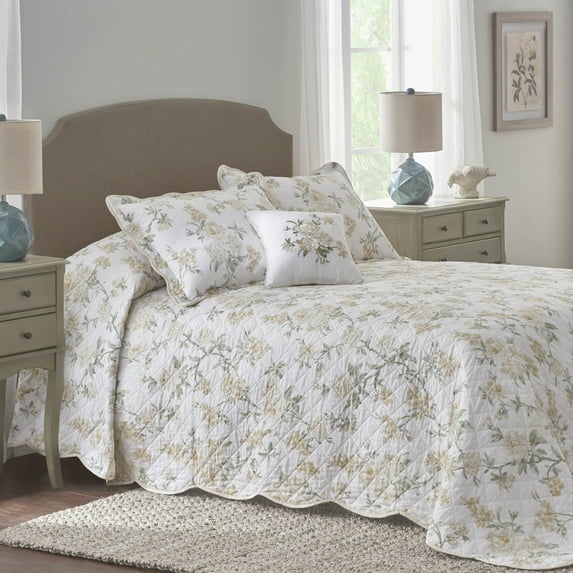 Nostalgia Home Fashions Juliette White Floral Woven Bedspreads, Full