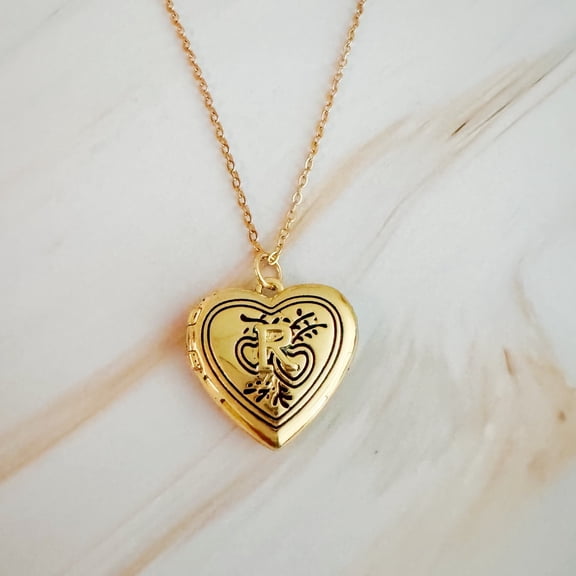 Ellison+Young Nostalgic Heart Initial Open Locket Woman Necklace, 18 inch chain