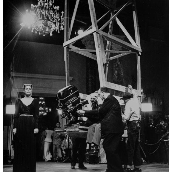 Notorious Performing in Classic Photo Print (8 x 10)