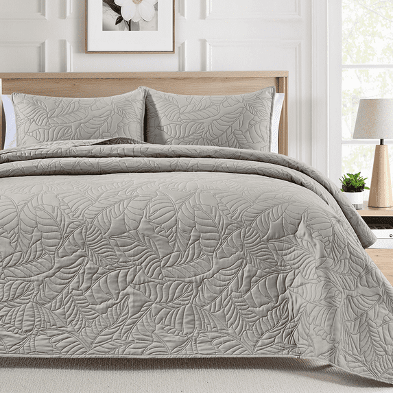 Bourina Ultrasonic Quilt Set 3-Piece,Pre-Washed Microfiber Ultra Soft Lightweight Leaf Bedspread Coverlet Set for All Season, Queen Beige