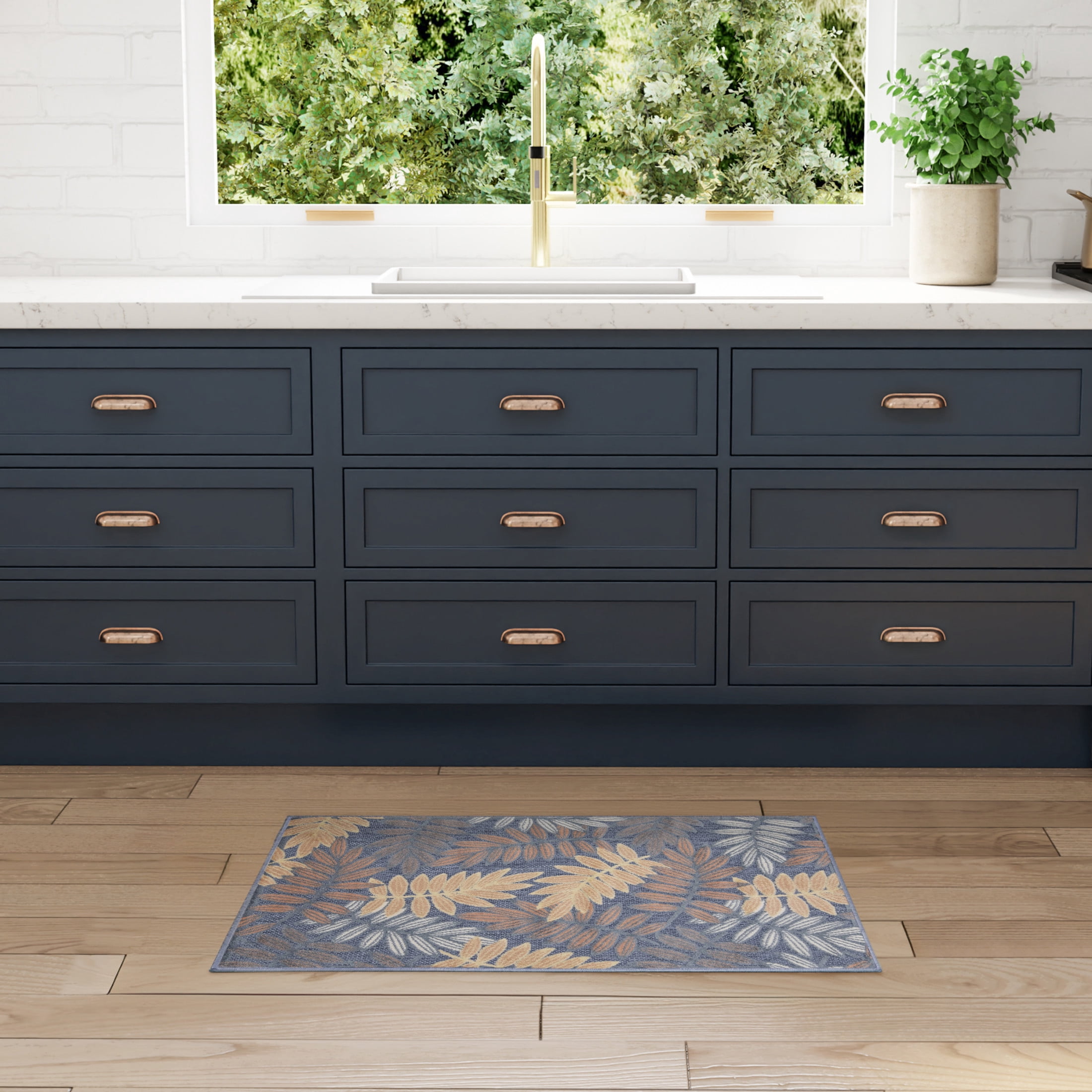 Nourison Aloha 2'8" x 4' Blue Rose Modern Rug