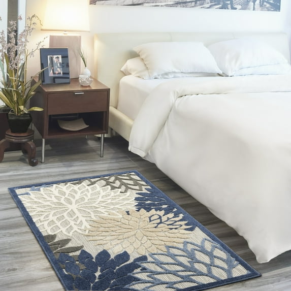 Nourison Aloha Indoor/Outdoor Blue/Multicolor 3' x 5' Area Rug, (3x5)