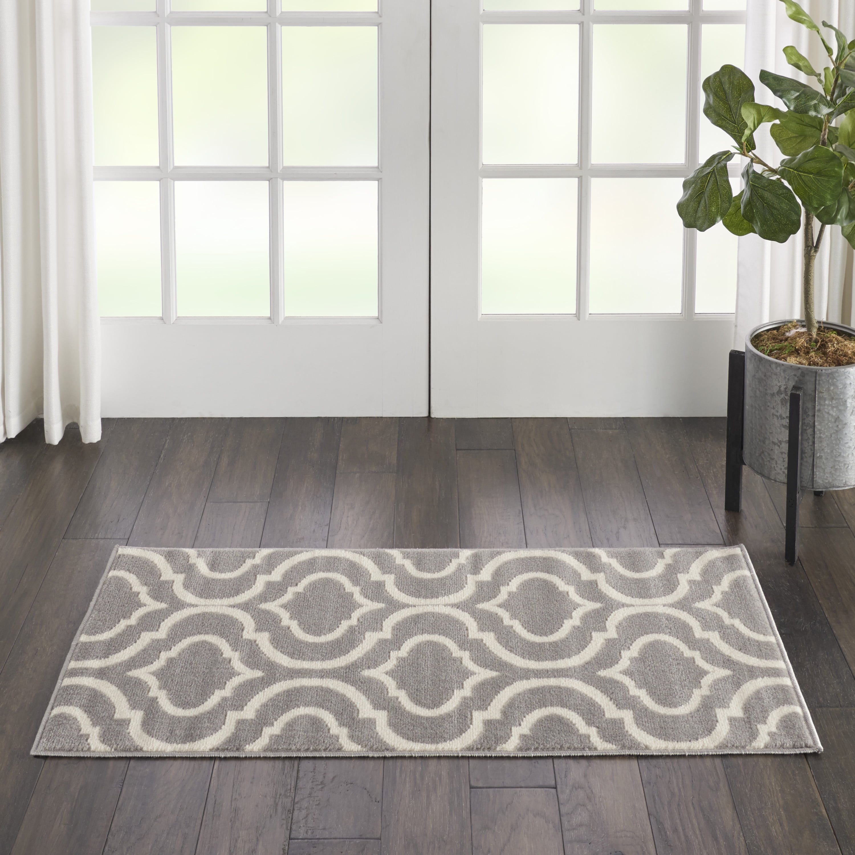 Nourison Bliss Transitional Moroccan Grey 2' x 4' Area Rug, (2' x 4')