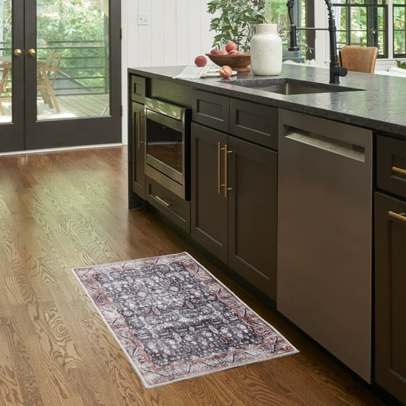 Nourison Brilliance Machine Washable 2' x 4' Navy/Ivory Vintage Indoor Rug