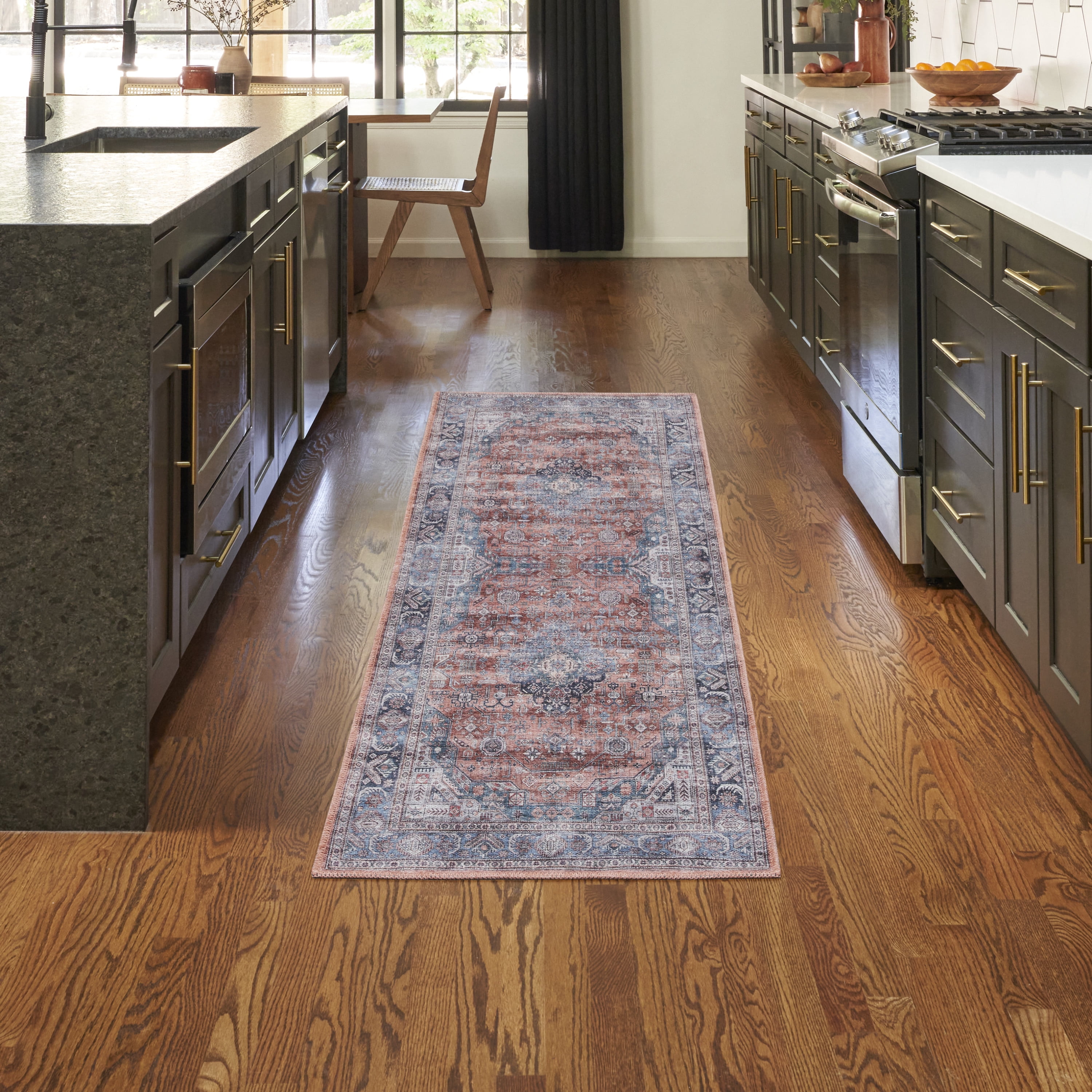 Brilliance Vintage Medallion 2' x 6' Blue Multi Washable Rug