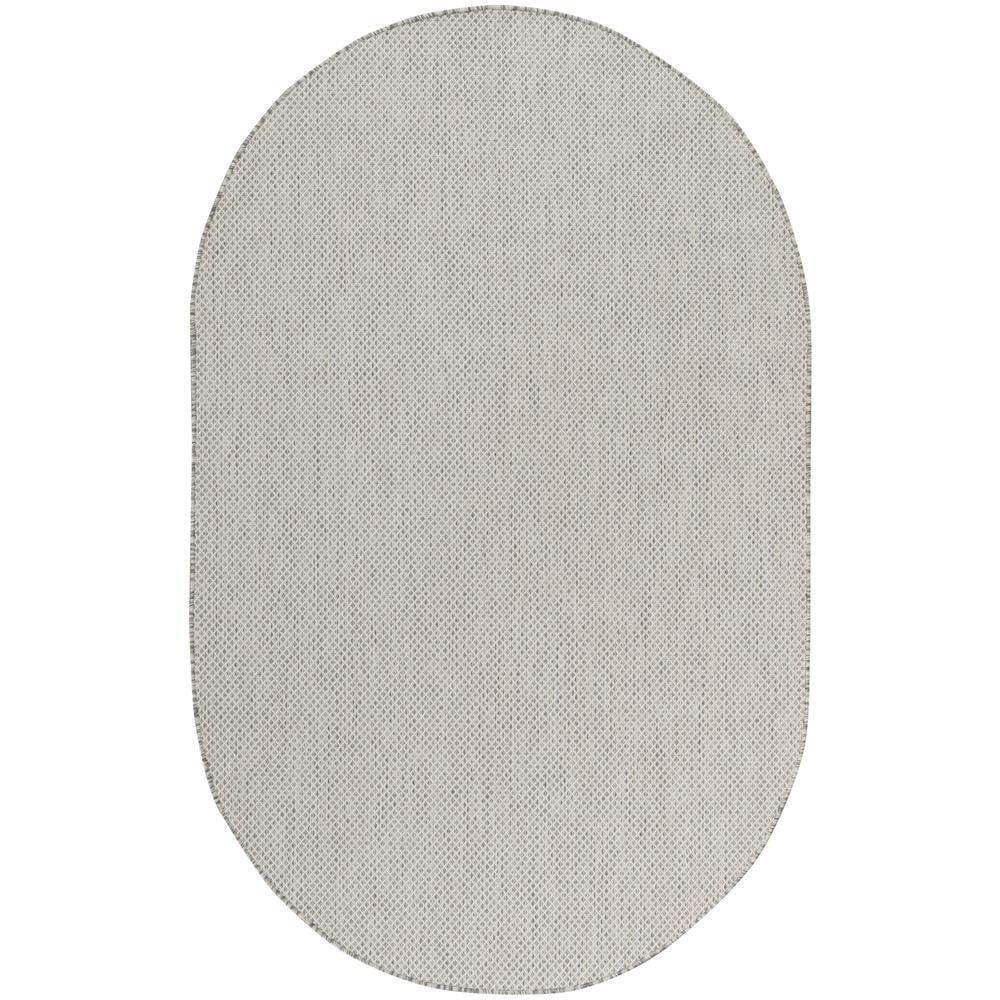 Courtyard Geometric Ivory Silver 5' x 7' Oval Synthetic Rug