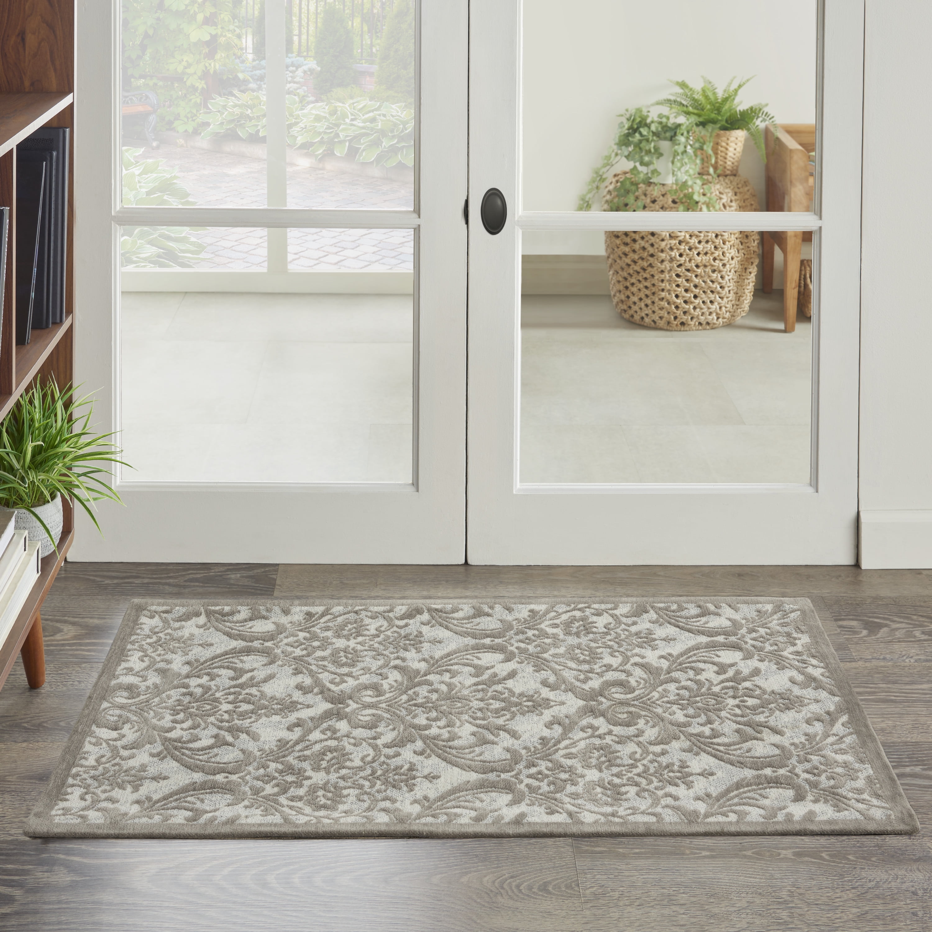 Ivory and Grey Chenille Wool Blend Rectangular Area Rug