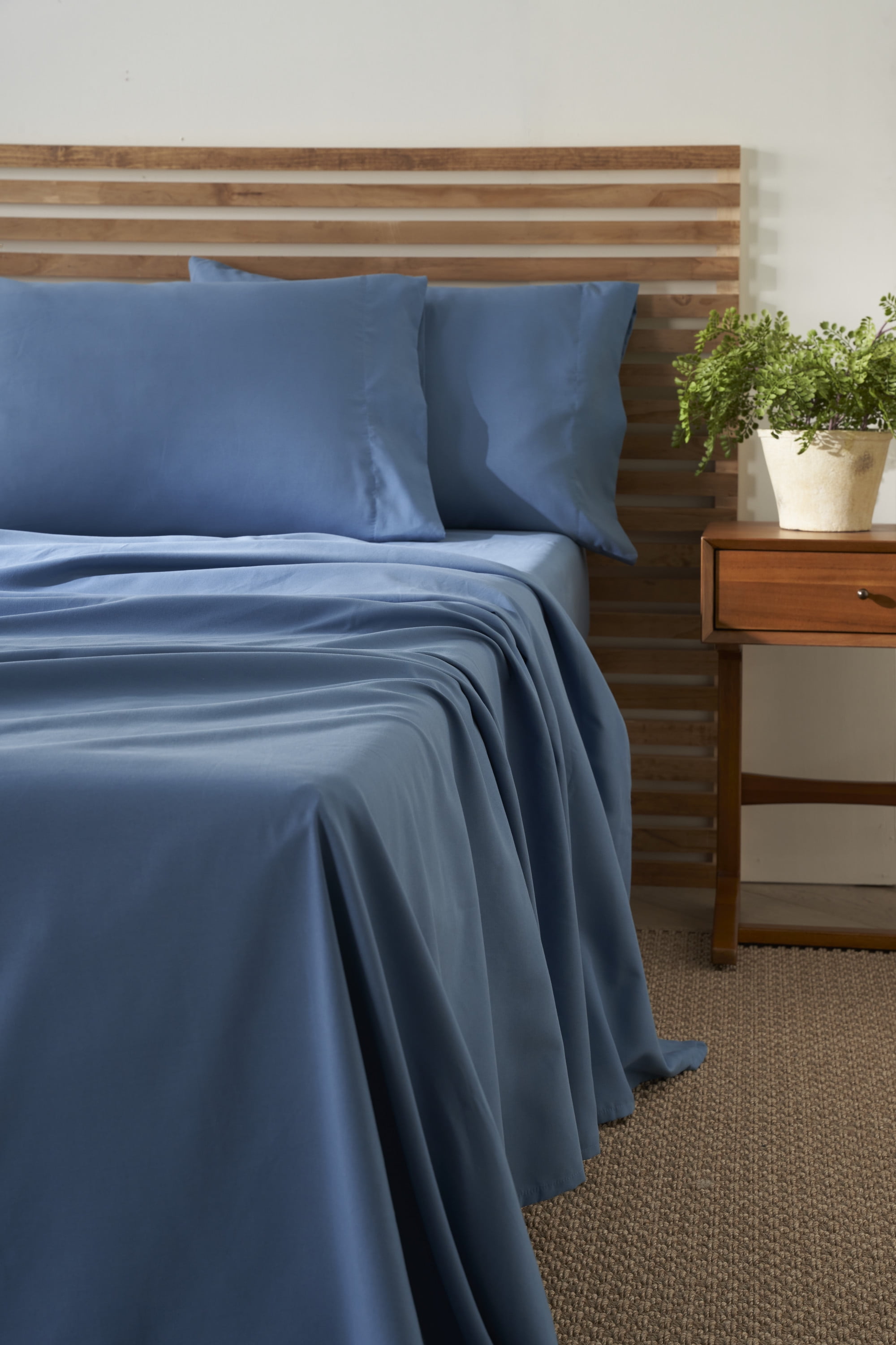 Nourison Dreamscape Solid Blue King 4piece Bedding Sheet Set