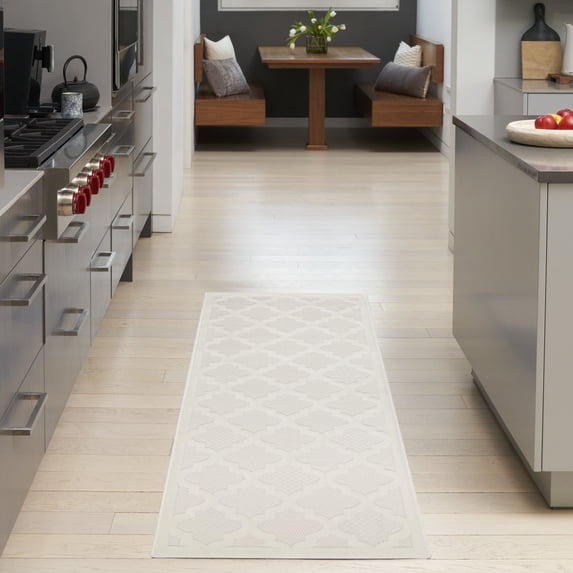 Nourison Easy Care 2' x 6' Ivory White Outdoor Rug