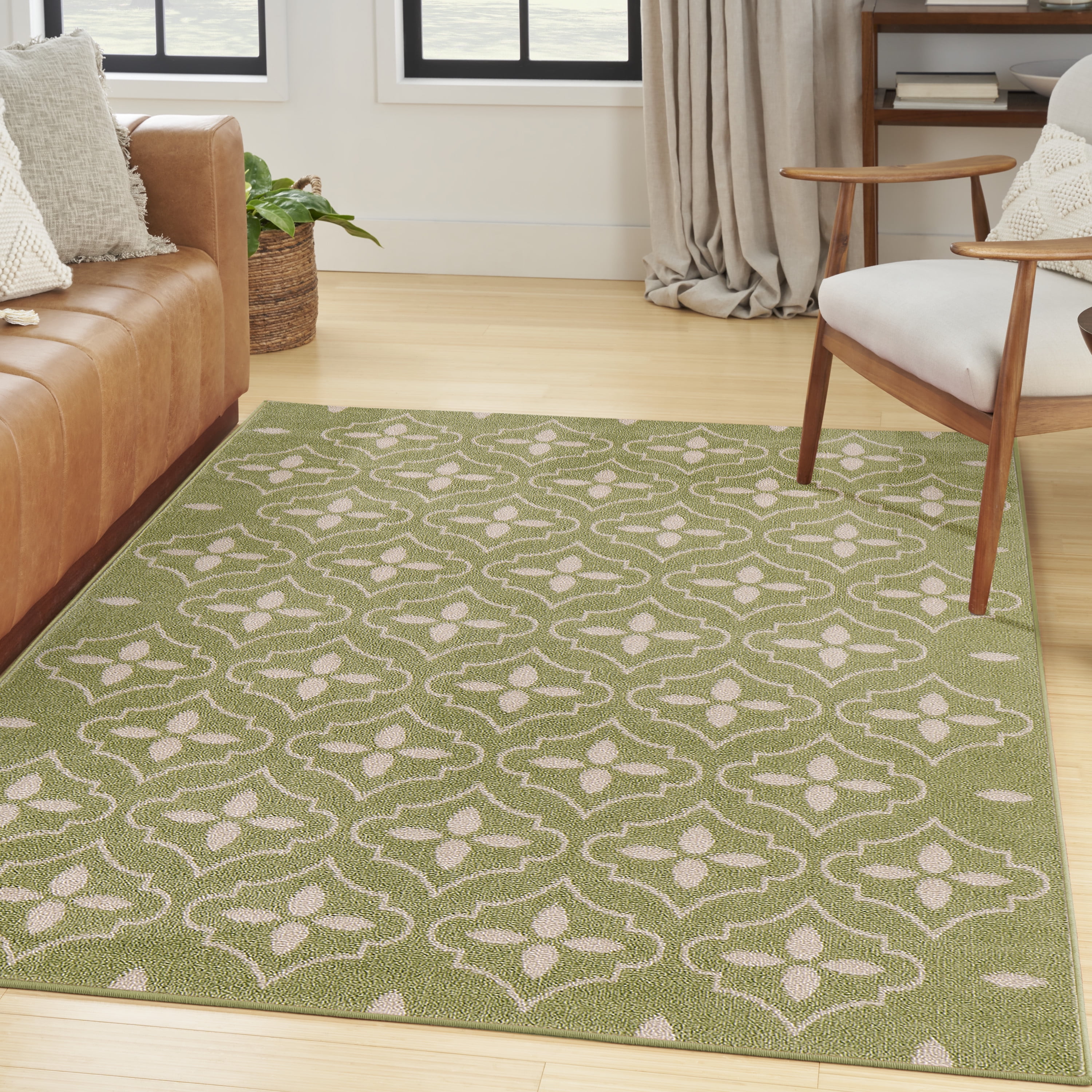 Nourison Essentials Indoor/Outdoor Green Ivory 4' x 6' Area Rug (4x6)
