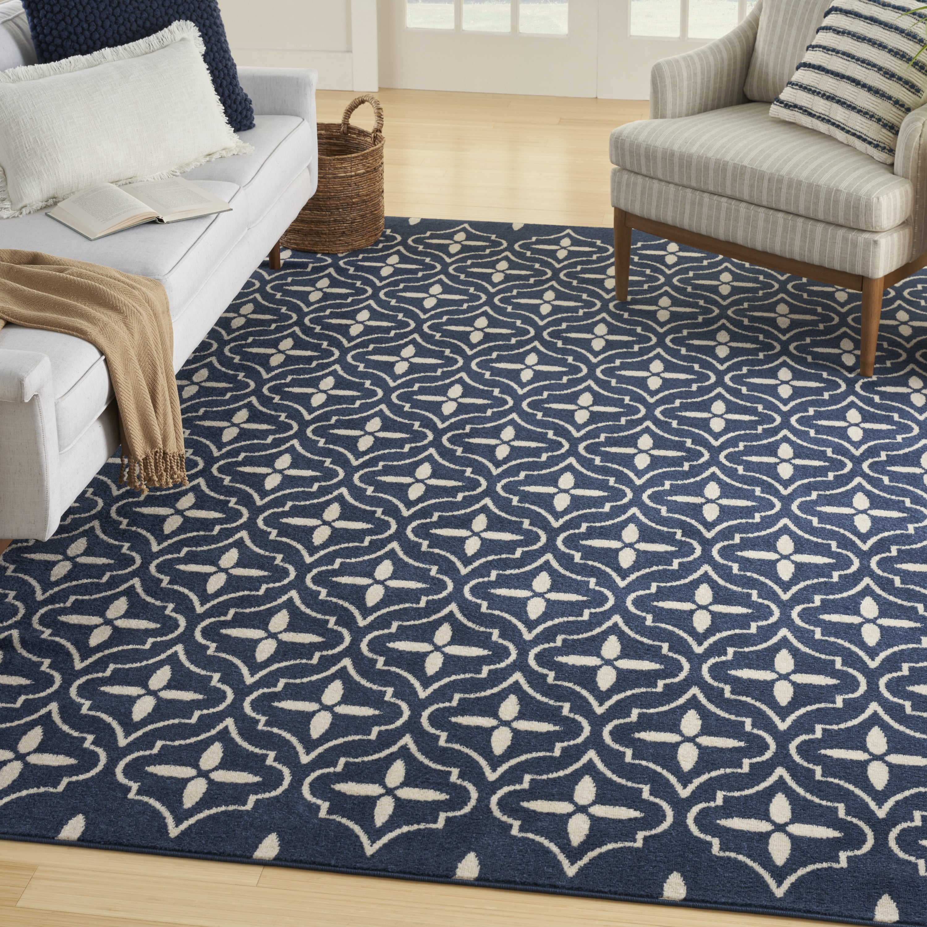 Navy and White Moroccan Trellis Synthetic Outdoor Rug, 5' x 7'