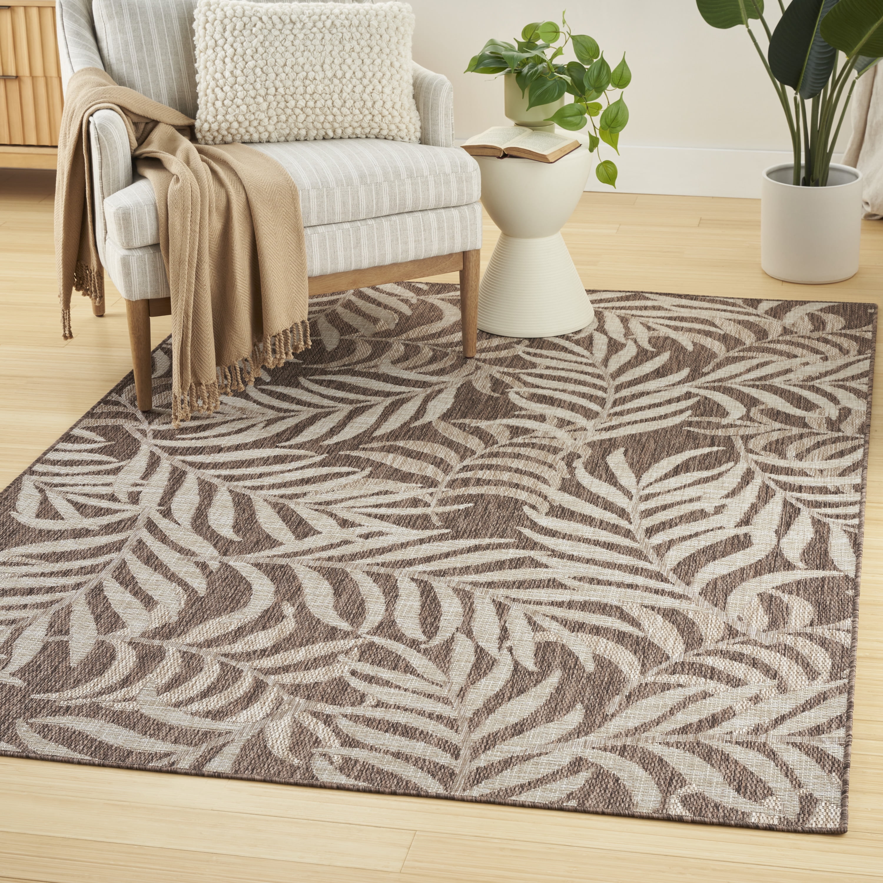 Nourison Garden Oasis Indoor/Outdoor Mocha 5' x 7' Area Rug (5x7 ...