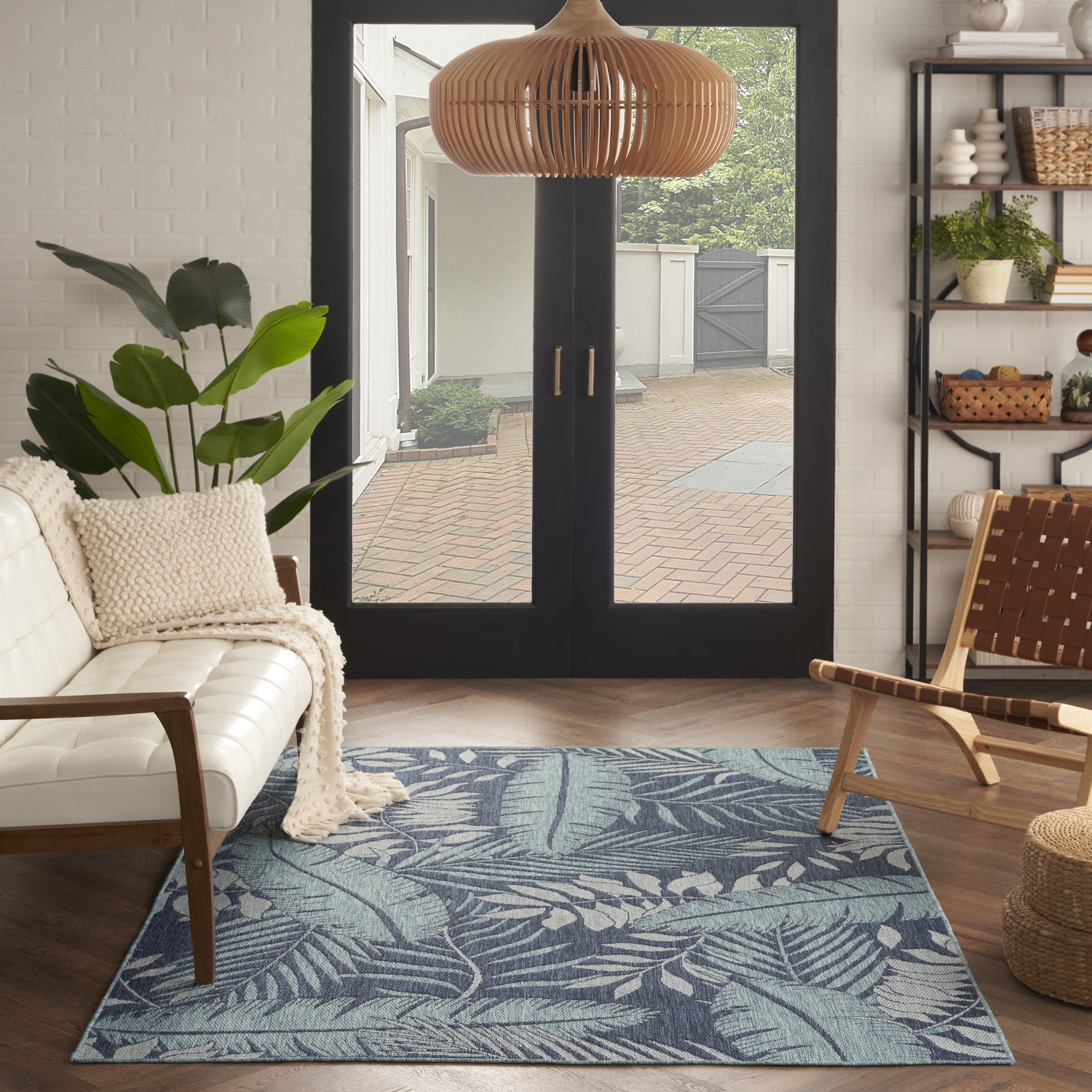 Nourison Garden Oasis Indoor/Outdoor Navy 5' x 7' Area Rug (5x7)