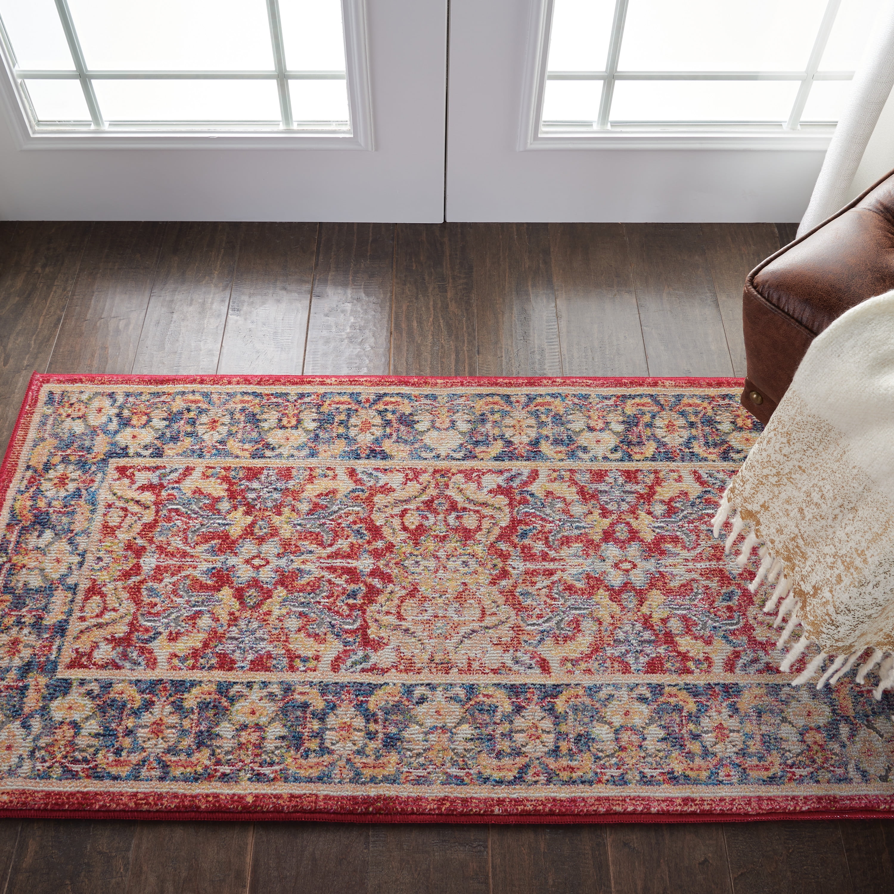 Global Vintage Persian-Inspired 2'x4' Red Synthetic Area Rug