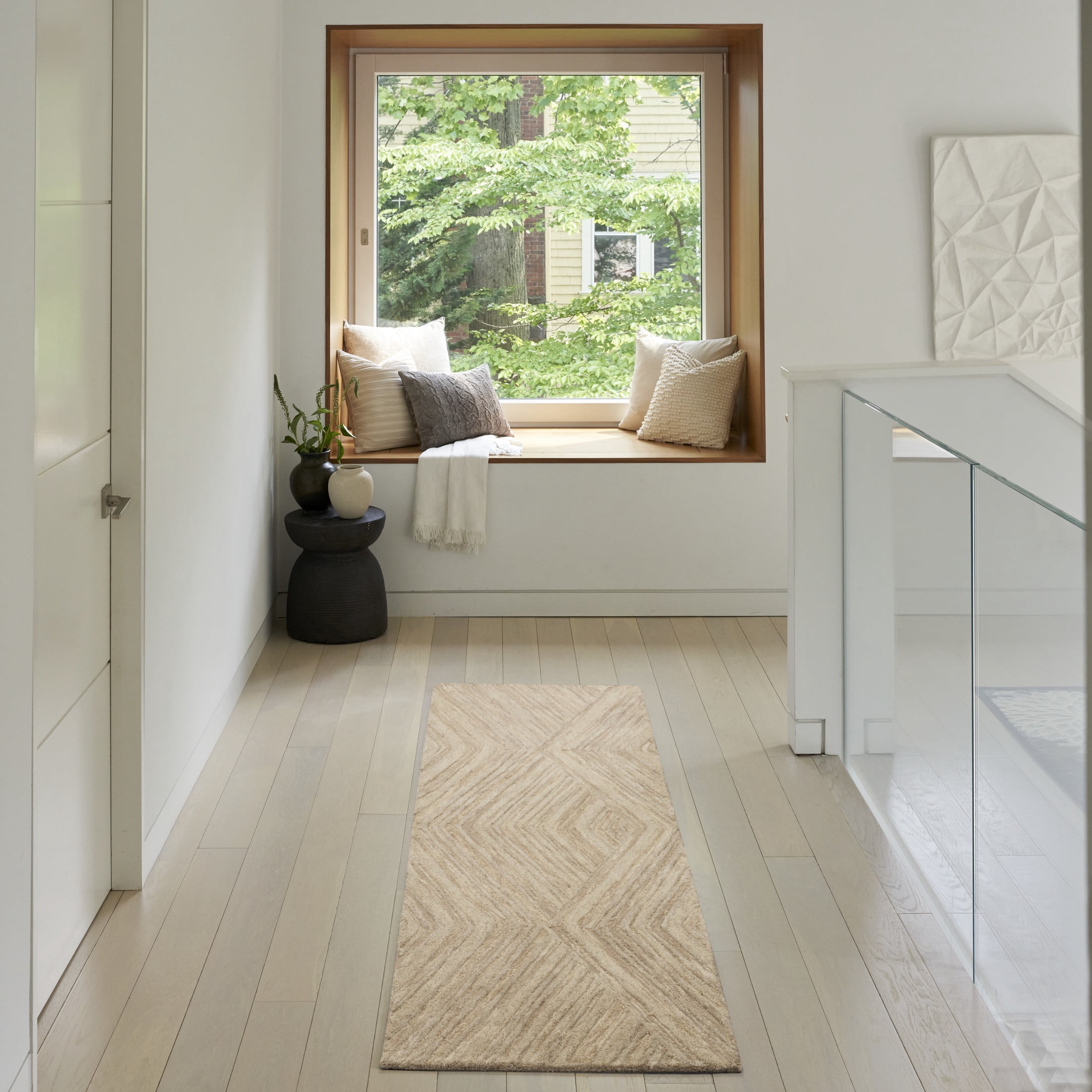 Nourison Graceful 2'3" x 7'6" Taupe Modern Indoor Rug