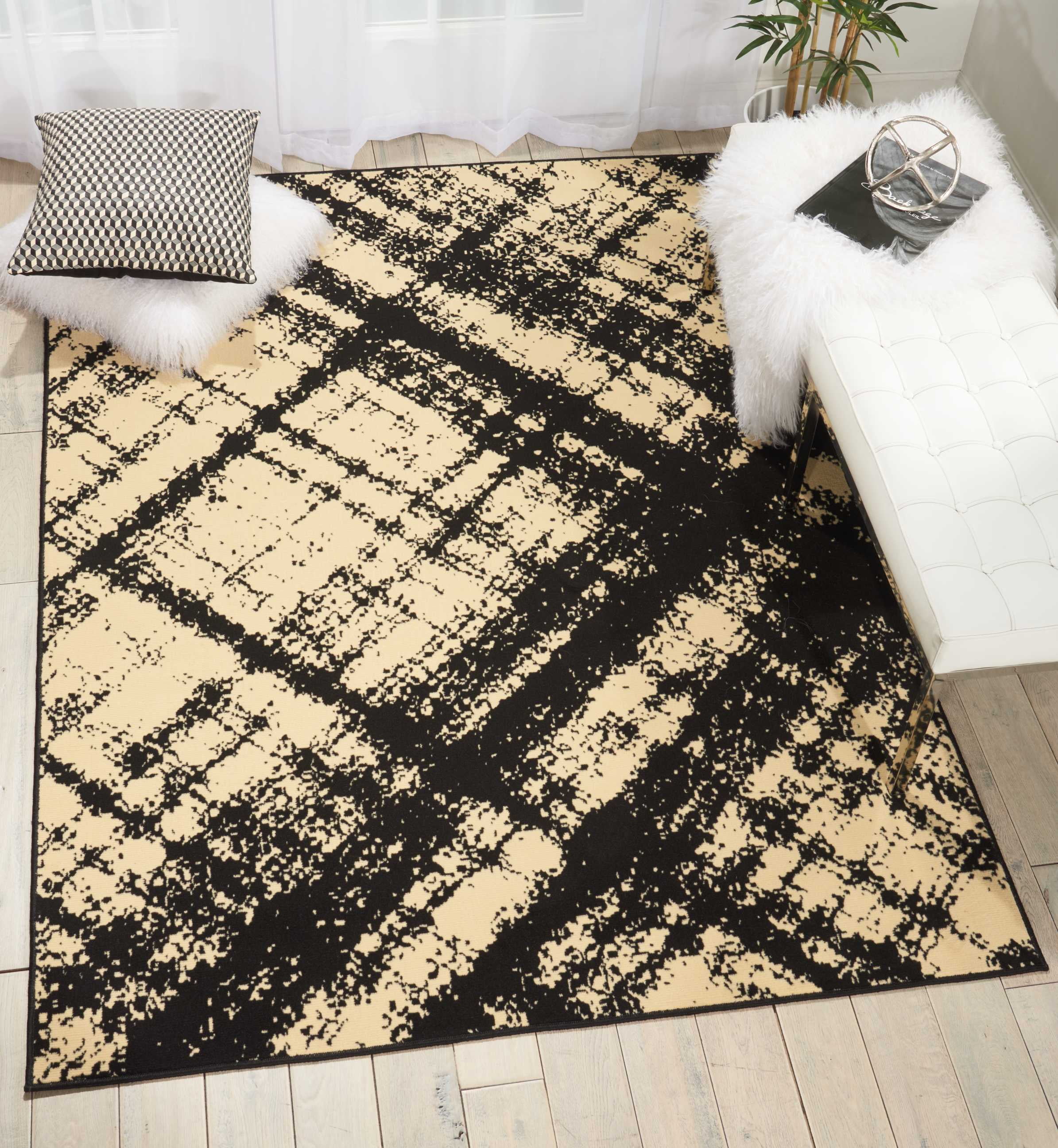 Contemporary Checkered Cream/Black Synthetic 5' x 7' Area Rug