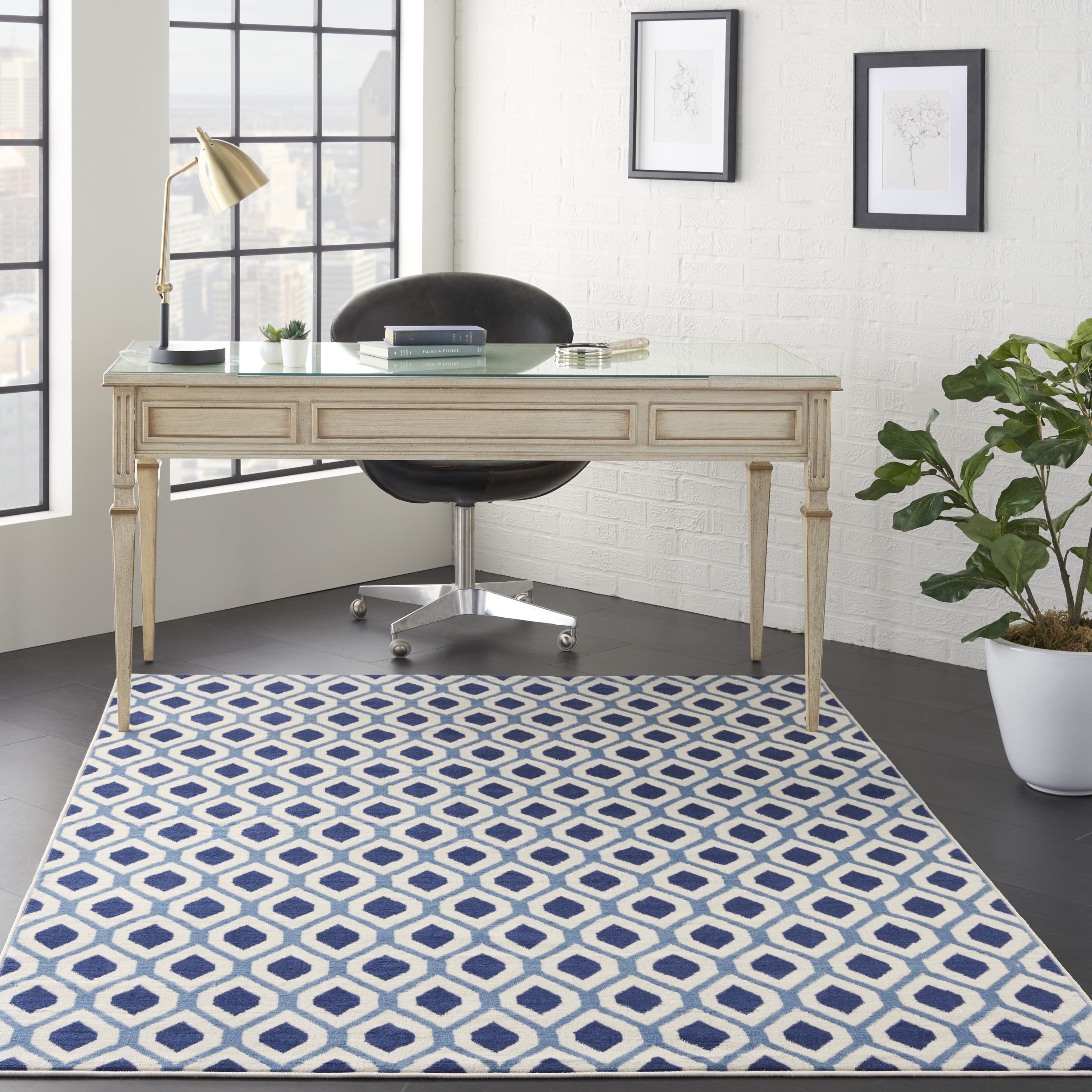 White and Navy Hexagonal Lattice 5' x 7' Synthetic Rug