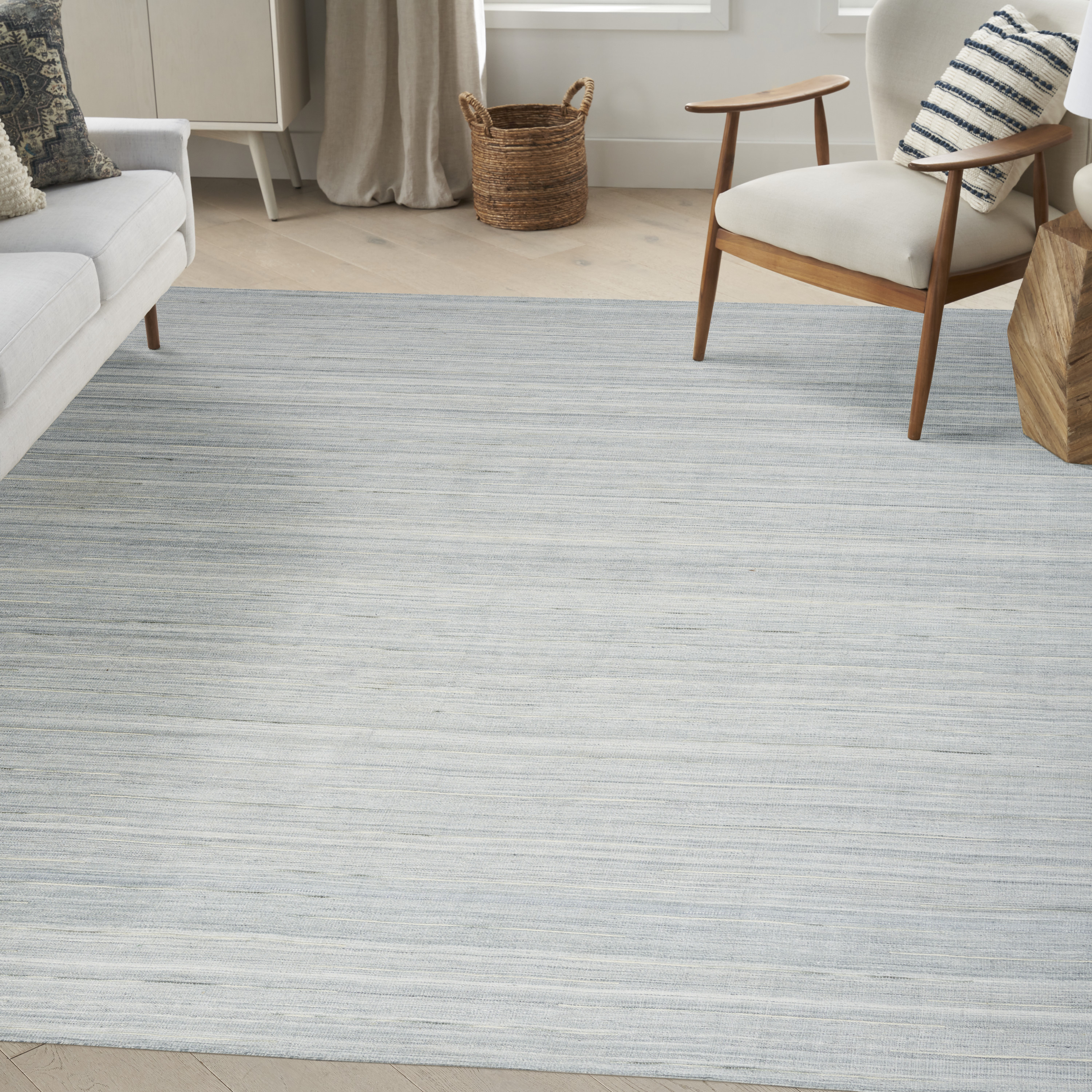 Nourison Interweave Abstract Light Blue 6' x 9' Area Rug, (6x9)