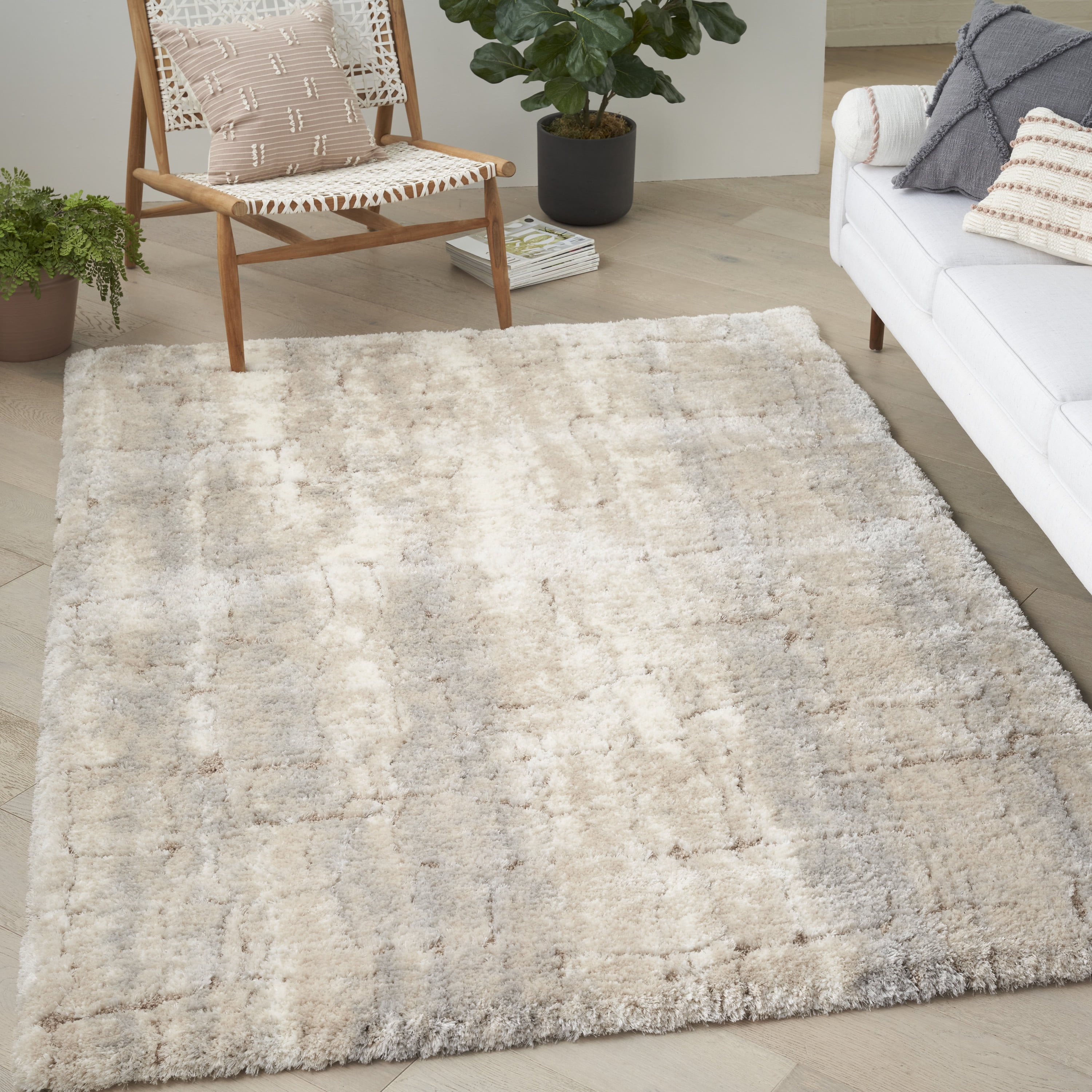 Luxurious Ivory Beige Abstract Shag 4' x 6' Area Rug