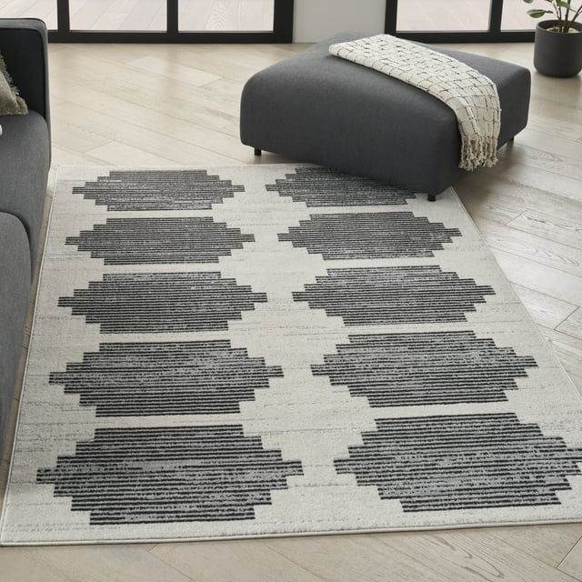 Nourison Modern Passion 5'3" x 7'3" Ivory/Grey Mid-Century Modern Indoor Rug