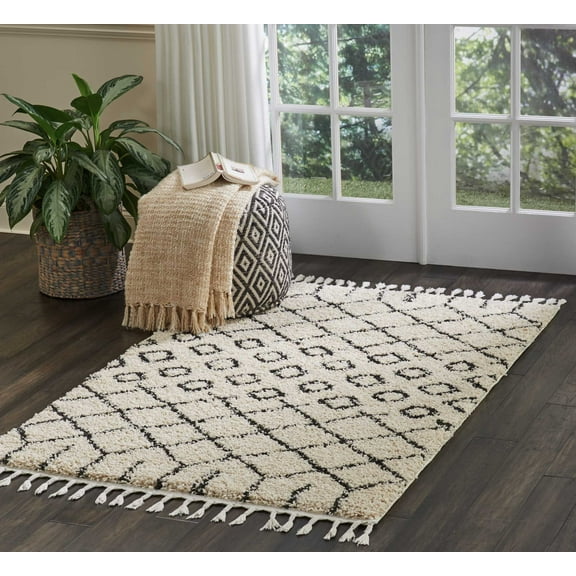 Nourison Moroccan Shag Bohemian Cream 3'11" x 6'7" Area Rug, (4' x 7')