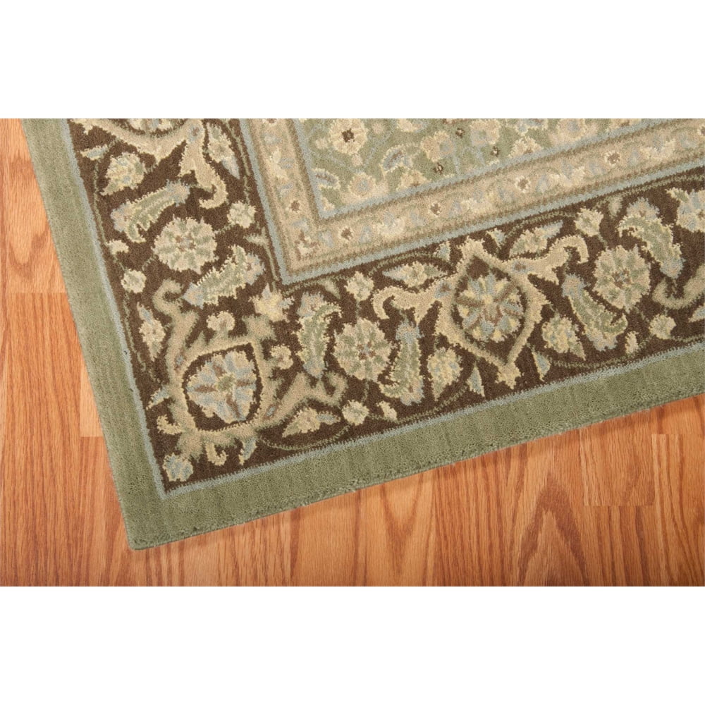 Elegant Green 5' x 7' Wool-Blend Persian Style Area Rug