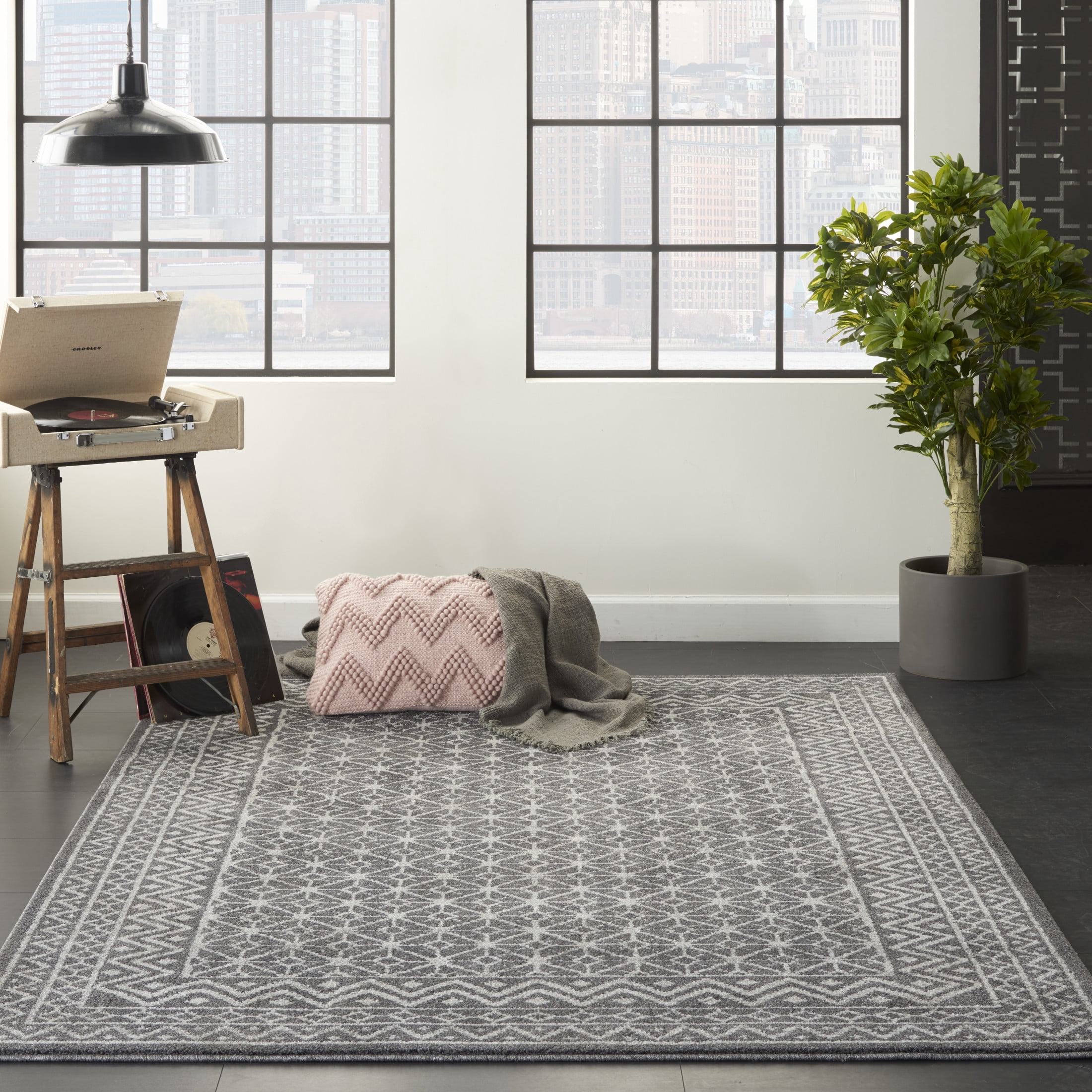 Nourison Palermo 5'3" x 7'3" Charcoal Silver Bohemian Indoor Rug