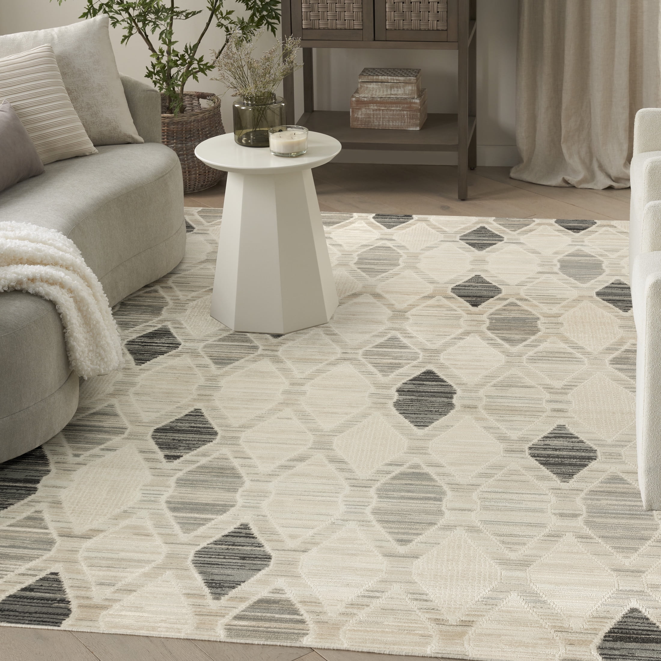 Gray and Beige Geometric Synthetic Indoor Area Rug 7'10" x 9'10"