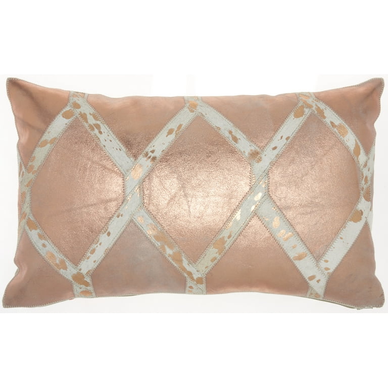 Pillow Decor - Tuscany Linen Gold Metallic 12x20 Throw Pillow - On Sale -  Bed Bath & Beyond - 22638933