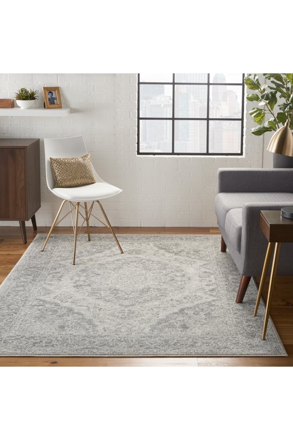 Tranquil Persian Ivory/Grey 5'3" x 7'3" Area Rug, (5x7)