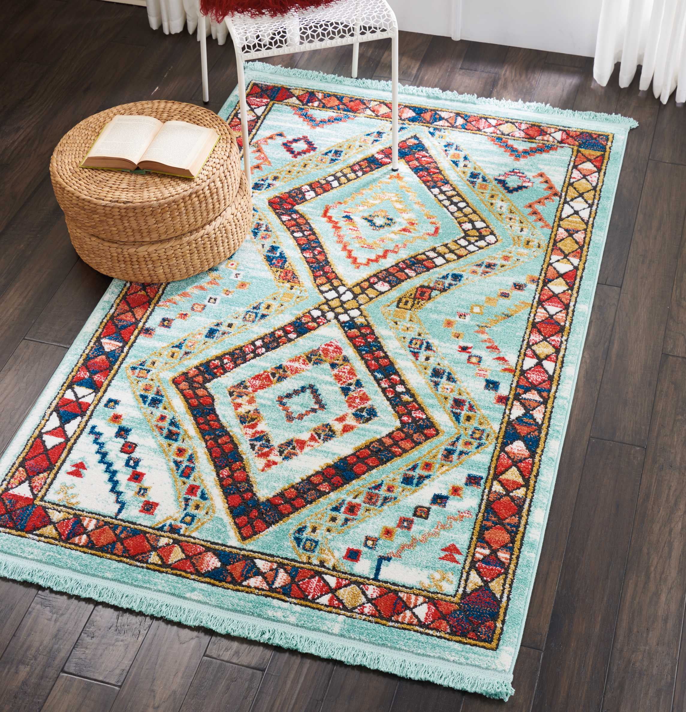 Handmade Aqua Synthetic 4' x 6' Rectangular Rug