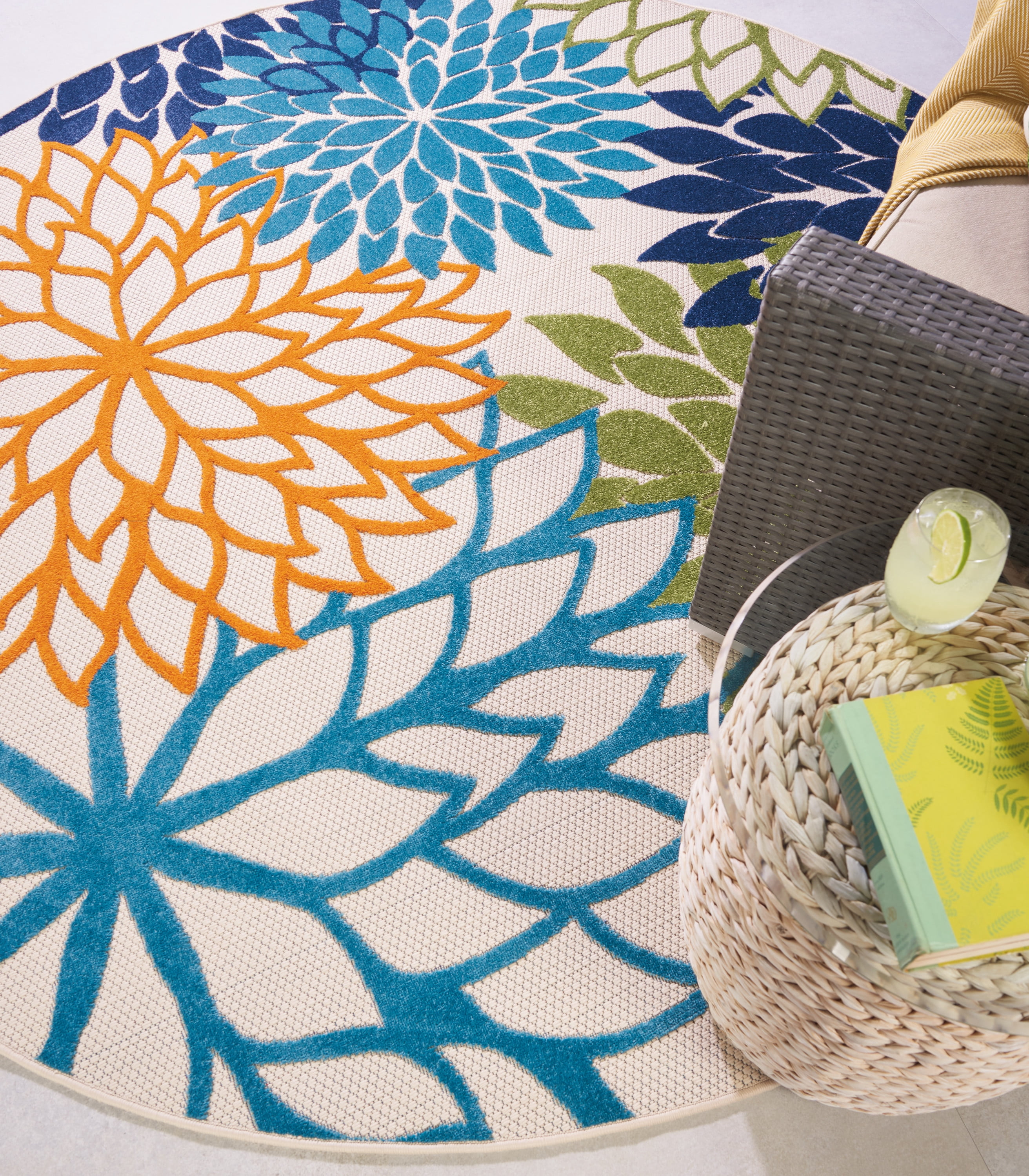 Nourison Tropical Oasis Indoor/Outdoor Modern Floral Multicolor 7'10" x ROUND Area Rug, (8' Round)