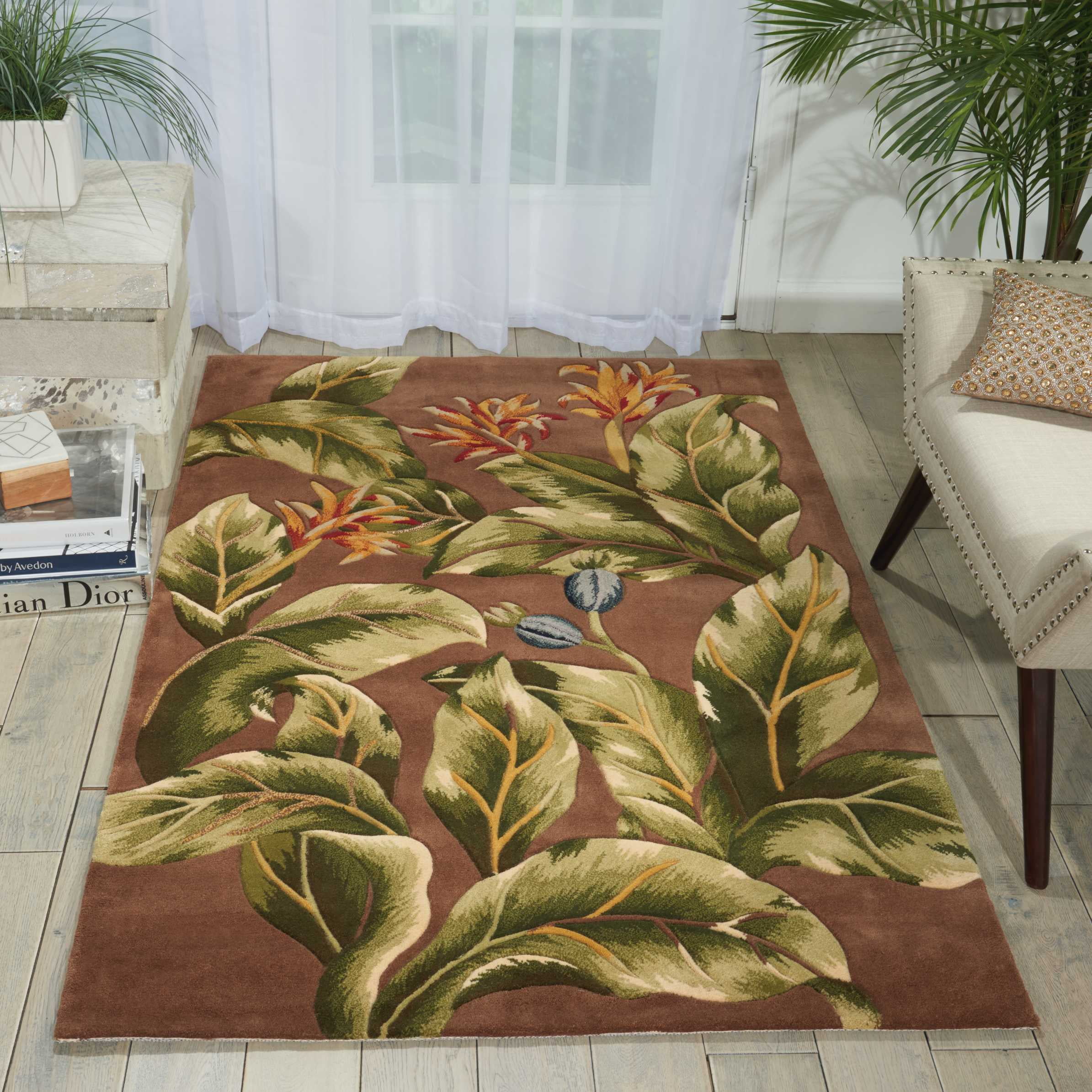 Lush Tropical Bloom Handmade Wool Area Rug - 7'6" x 9'6"