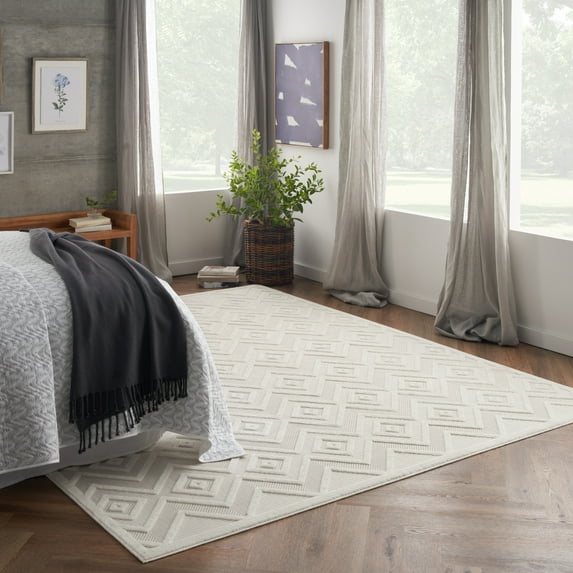 Nourison Versatile Indoor/Outdoor Ivory/White 8' x 10' Area Rug, (8x10)