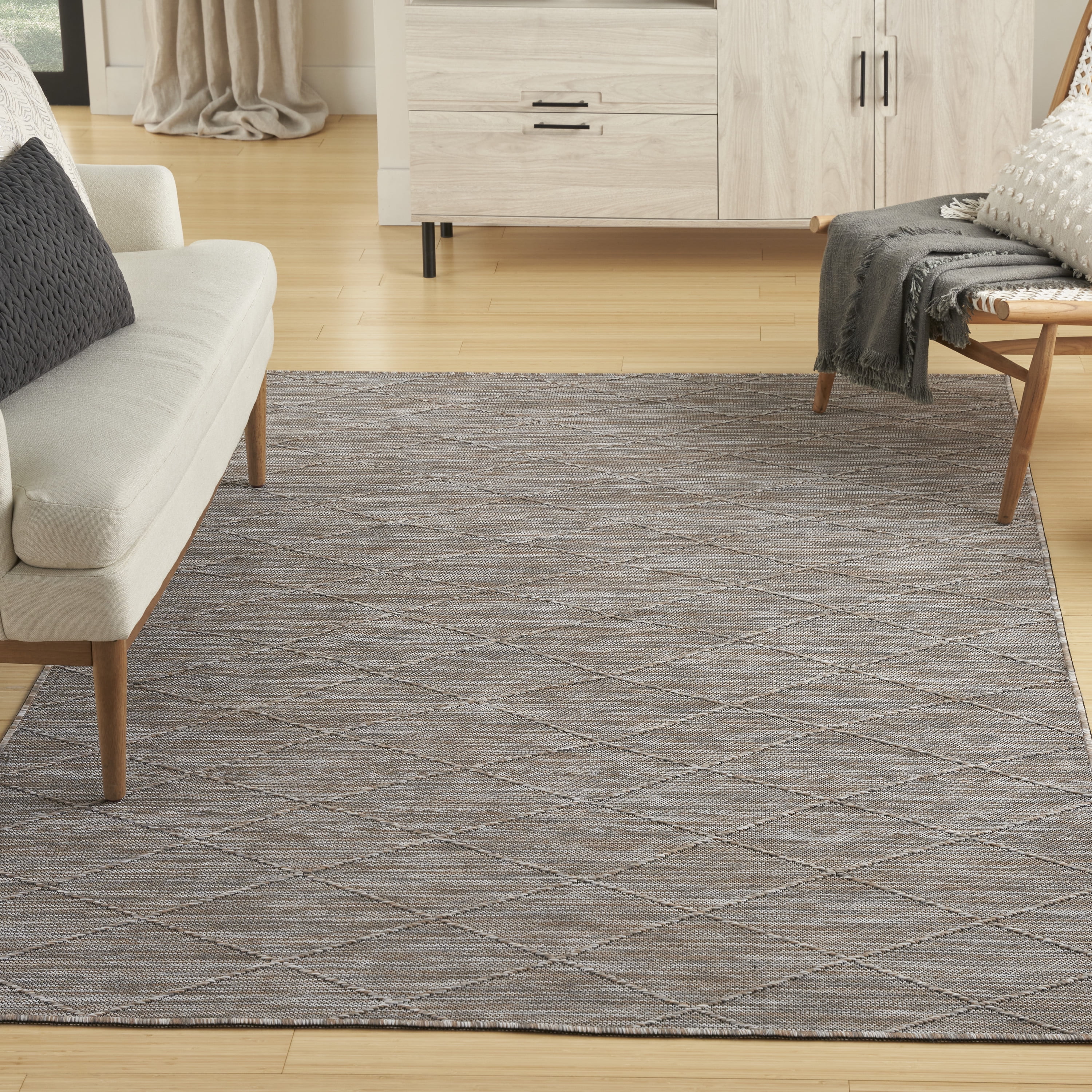 Nourison Washable Solutions Indoor/Outdoor Grey/Mocha 5' x 7' Area Rug (5x7)