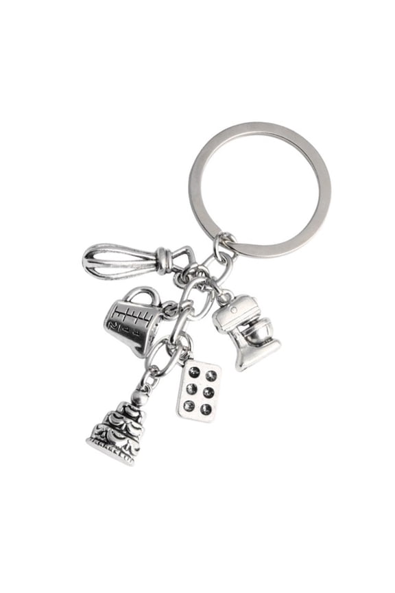 Novelty Keychain with Small Frying Pans and Baking Mold Measuring Cup Key Accessory Stylish Key Ornament for Daily Party