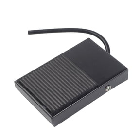 Novixy Metal Momentary Foot Pedal Switch, 10A SPDT Electric Footswitch with 16cm Wire, IP62 Non-Slip Iron Shell for industrial Control