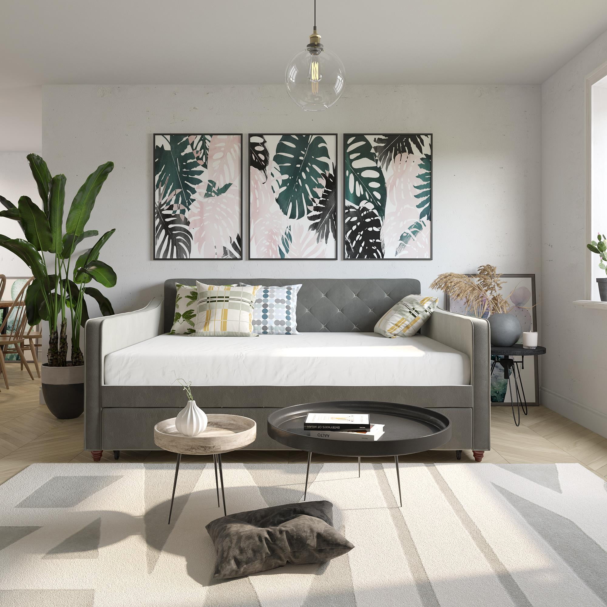 Gray Velvet Upholstered Full Daybed with Tufted Design