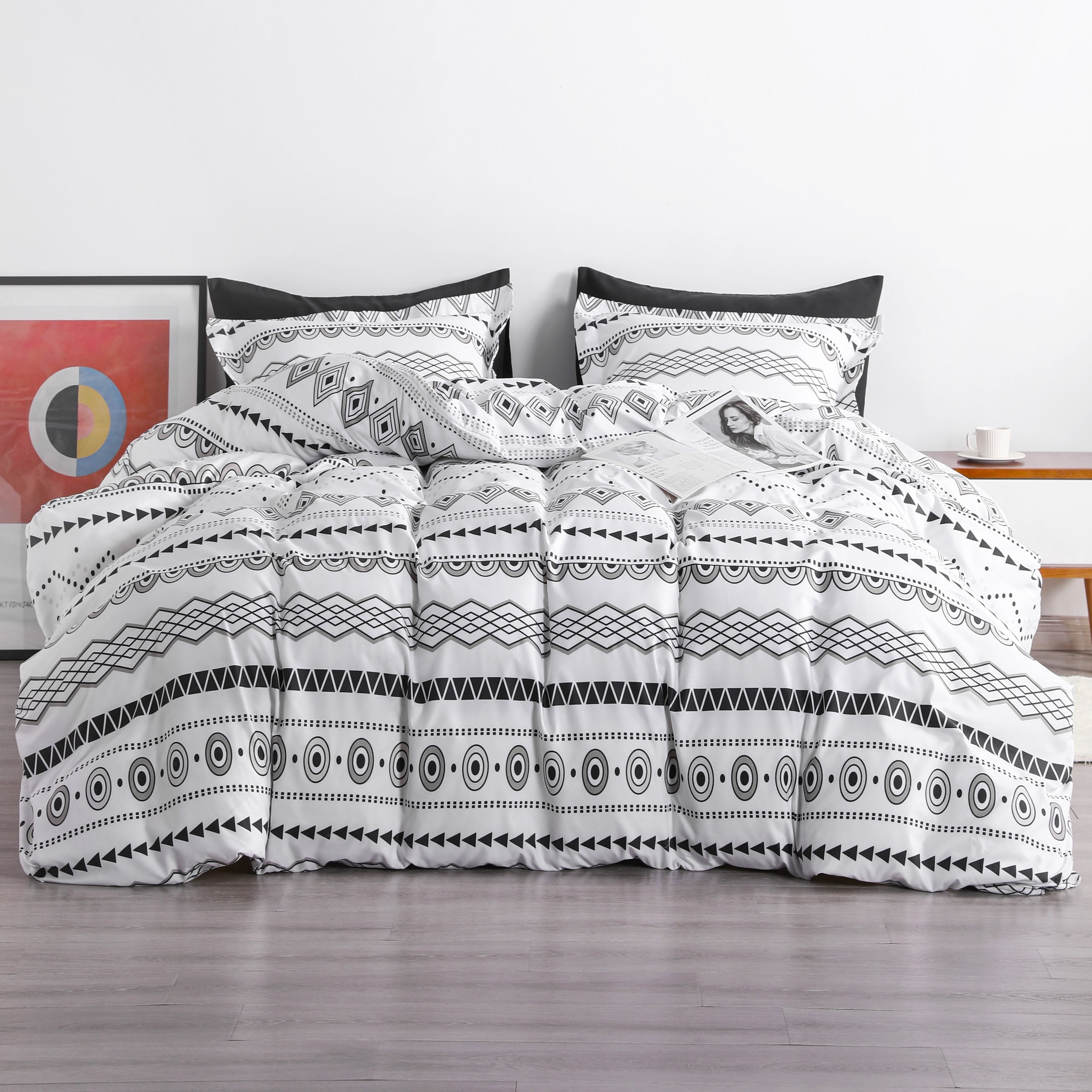 Ntbay 2-Pieces Microfiber Ultra Soft Bohemia Print Duvet Cover Set with Zipper Closure and Corner Ties, Black and White, Twin