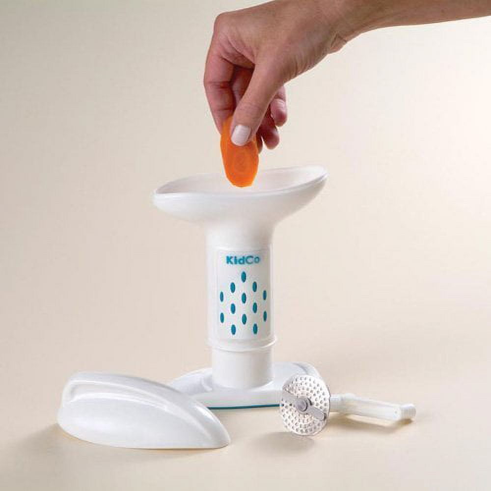 Nuby Garden Fresh Mash N' Feed Food Set with Bonus KidCo Baby Steps