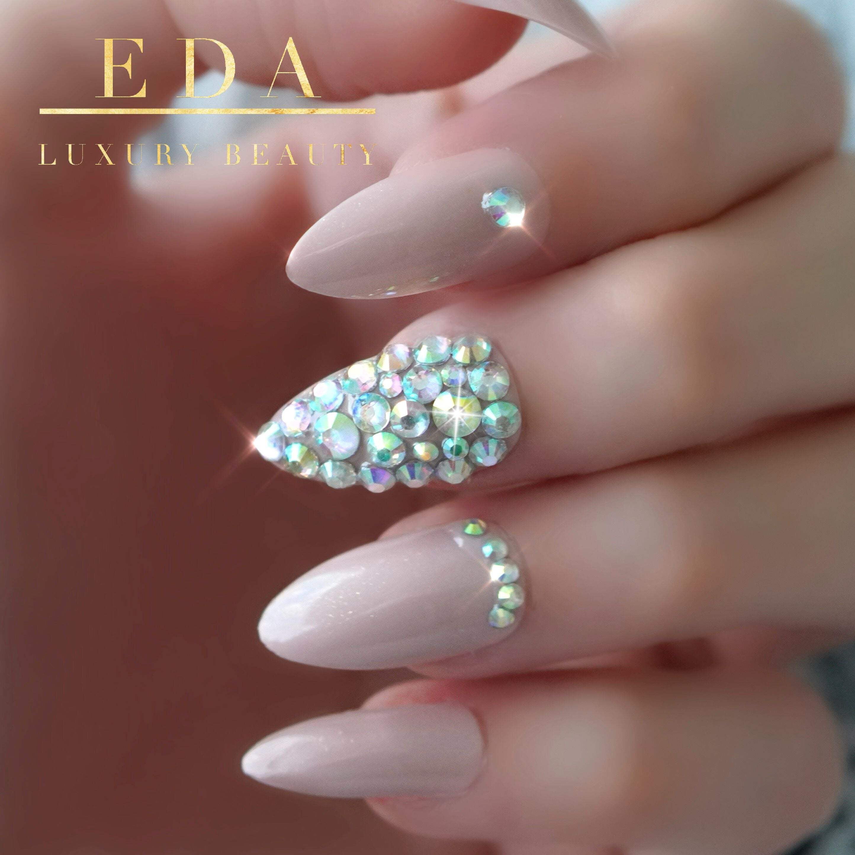 Nude 3D Crystal Press On Nails, Long Round Stiletto Acrylic Tips Rhinestones Design False Nails Set