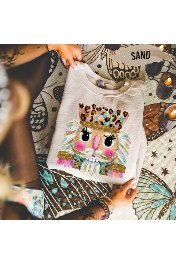 Nutcracker Christmas T-shirt – Chenille Applique with Leopard Crown All Size S-5Xl