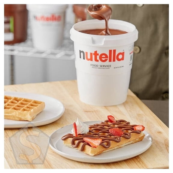 Nutella Hazelnut Spread 6.6 lb. Tub - 2/Case